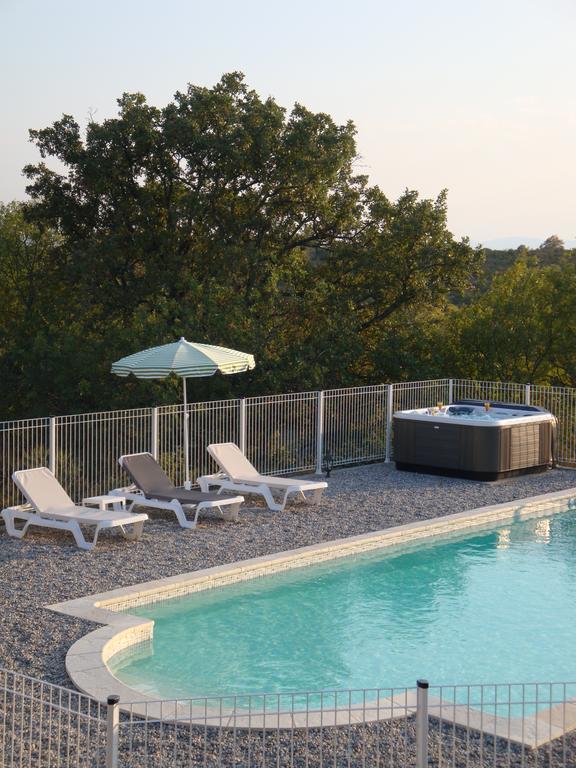Les Villas De Perret 茹瓦厄斯 外观 照片