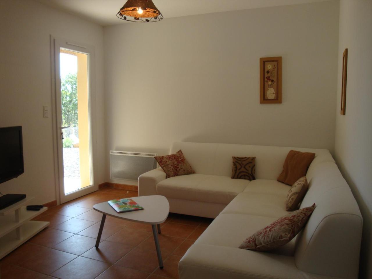 Les Villas De Perret 茹瓦厄斯 外观 照片
